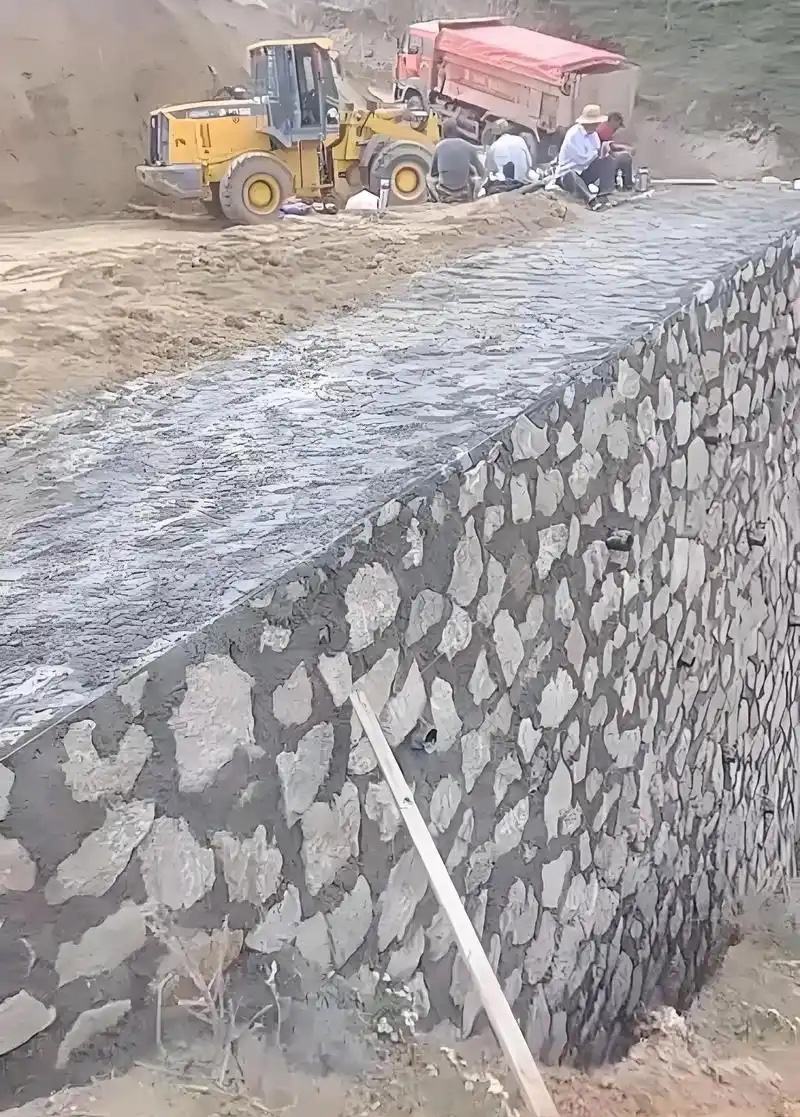 承德平泉县边坡加固